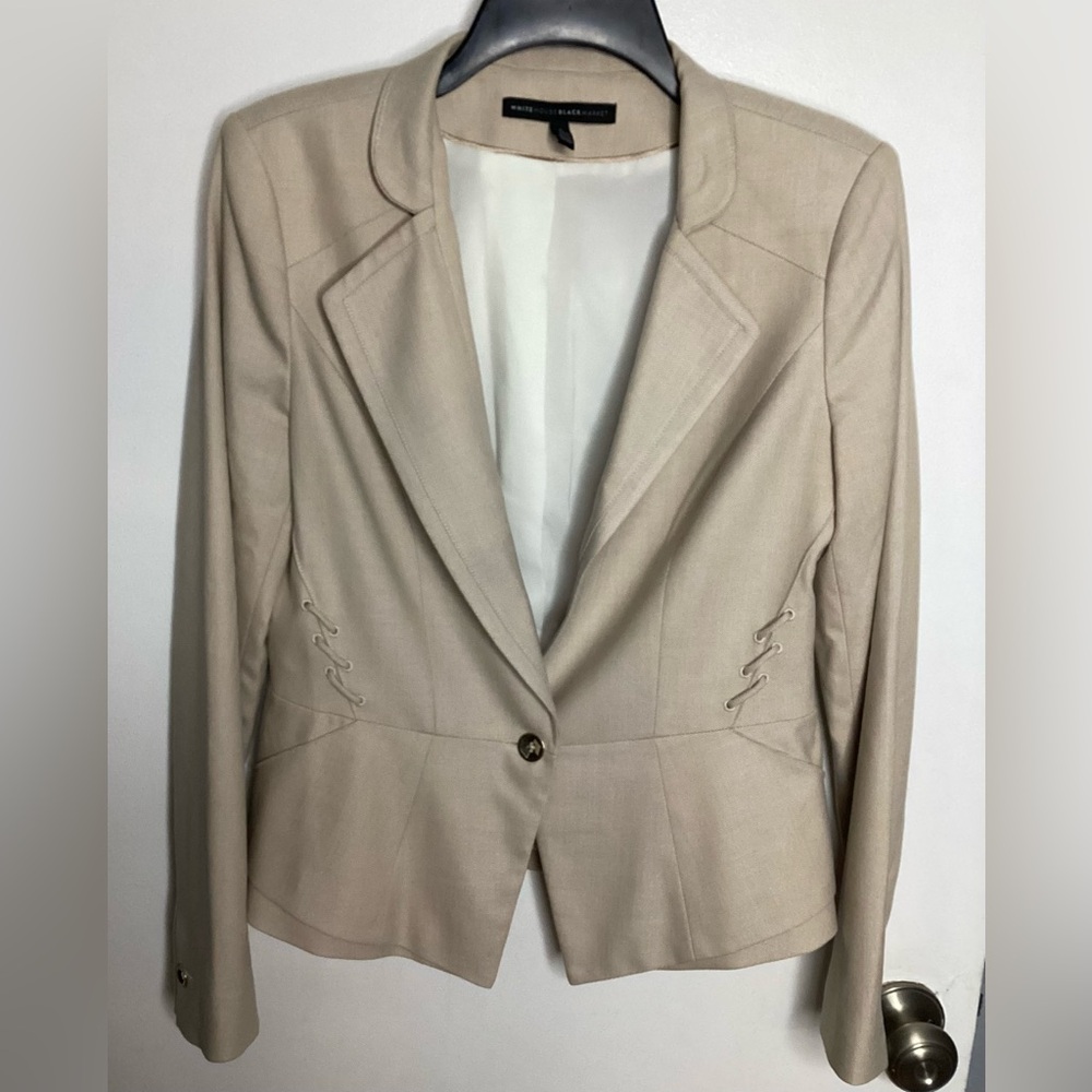 White House Black Market Beige Blazer 6